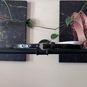 Pure collection snakeskin style leather belt